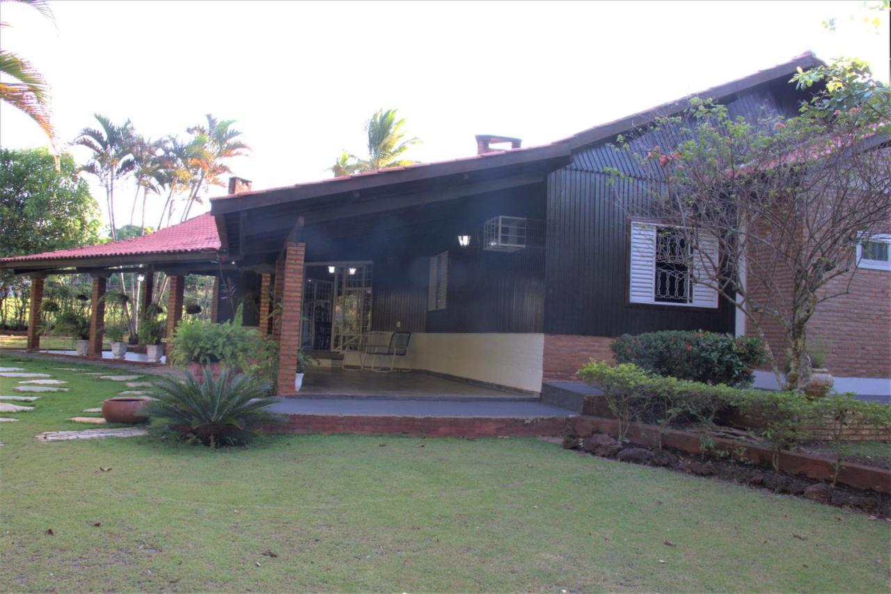 Casa Unica Com Piscina E Lareira A 1,2 Km Do Centro Villa Chapada dos Guimaraes Exterior photo