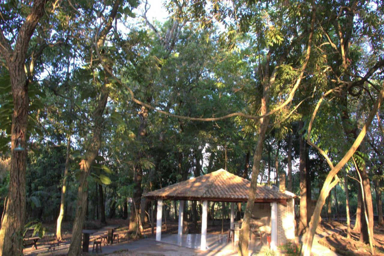 Casa Unica Com Piscina E Lareira A 1,2 Km Do Centro Villa Chapada dos Guimaraes Exterior photo
