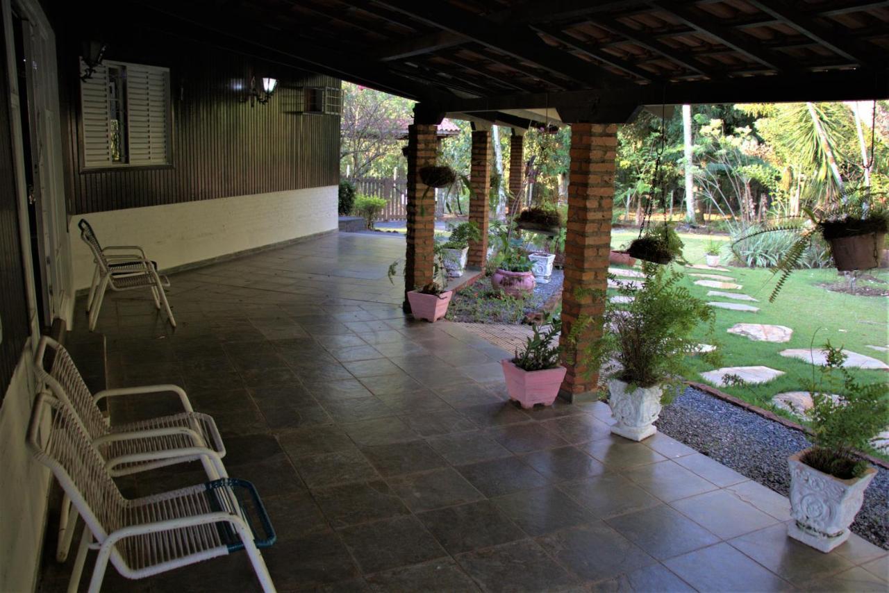 Casa Unica Com Piscina E Lareira A 1,2 Km Do Centro Villa Chapada dos Guimaraes Exterior photo