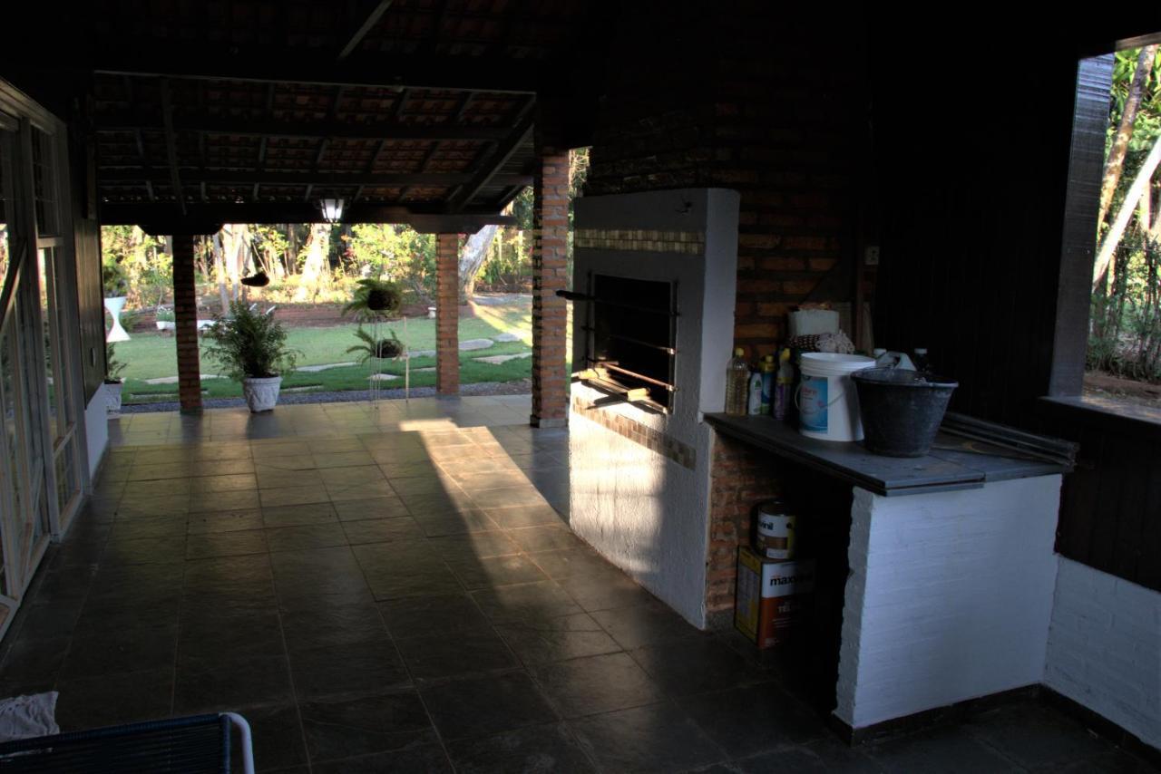 Casa Unica Com Piscina E Lareira A 1,2 Km Do Centro Villa Chapada dos Guimaraes Exterior photo